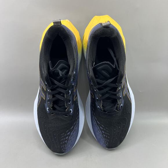 ASICS Novablast 4 Running Shoes Men Size 9 Black Yellow Comfort Cushion Sneakers